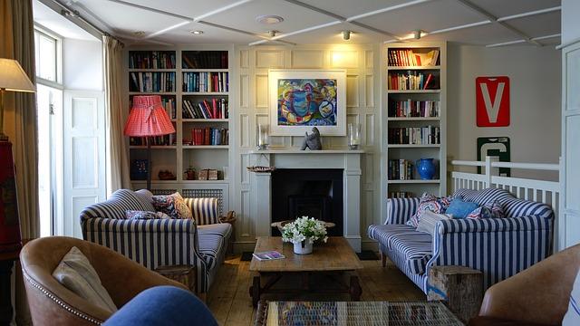 How to Decorate a House with No Money