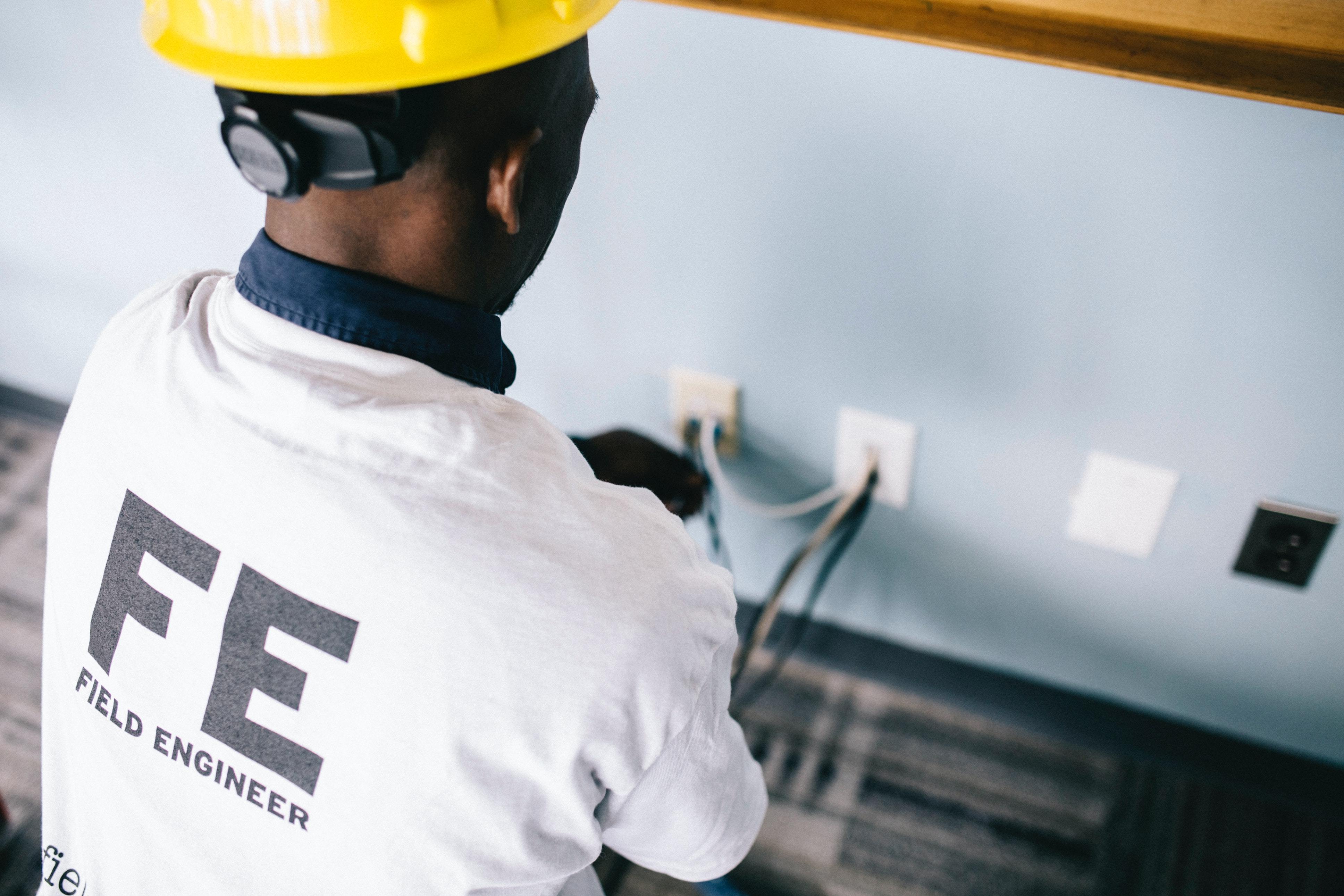 electrical engineer duties and responsibilities in construction