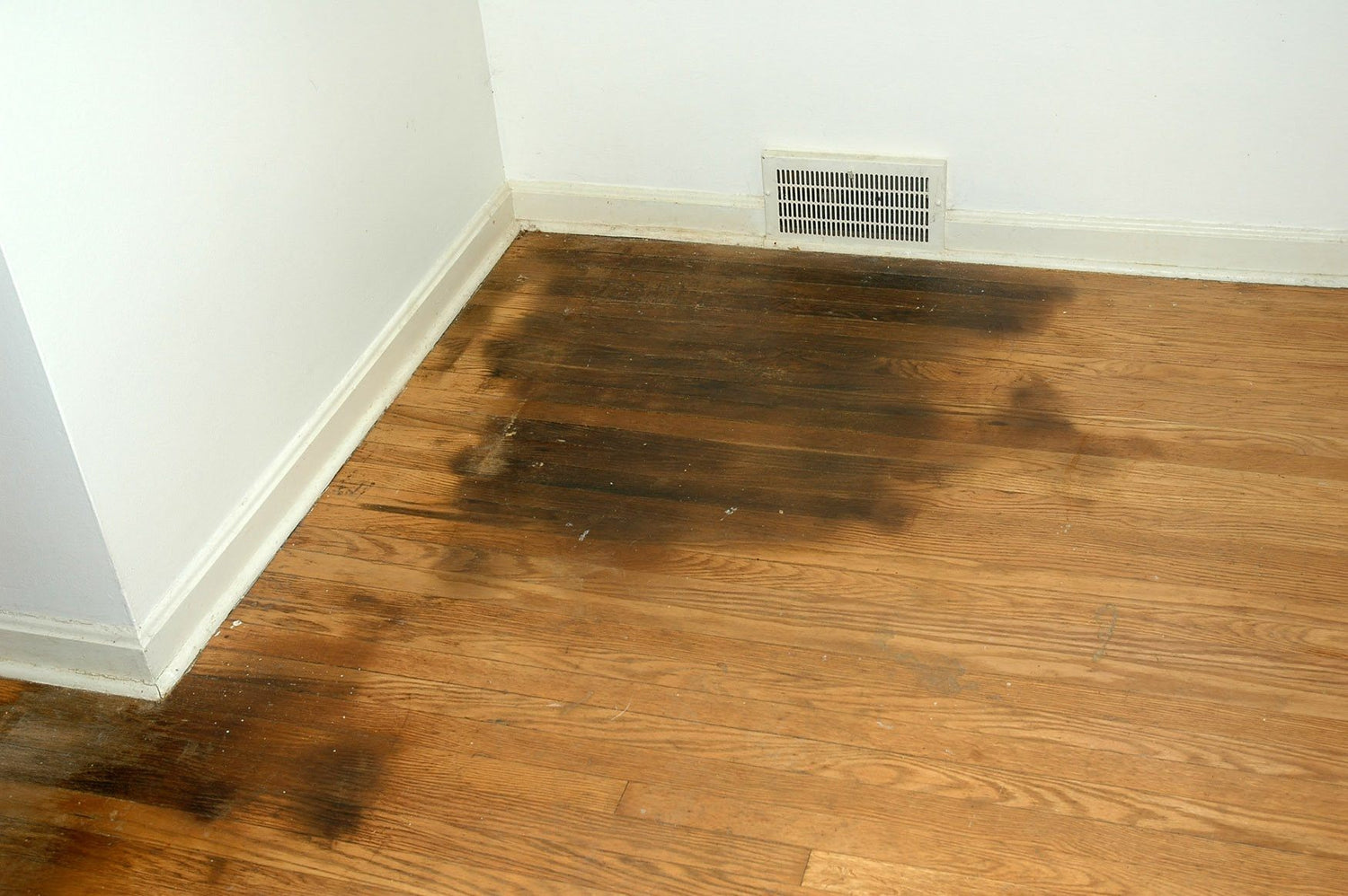 how to remove black stains from hardwood floors