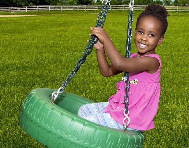 10 Easy & Affordable Kid-Friendly Backyard Ideas