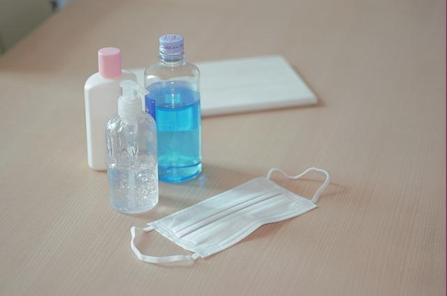 The Ultimate Guide to DIY Hand Sanitizer without Alcohol